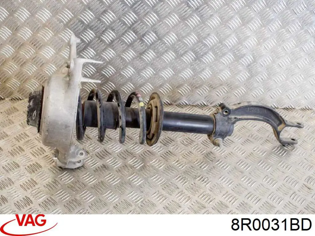 Купити 8R0031BD VAG Амортизатор передньої підвіски