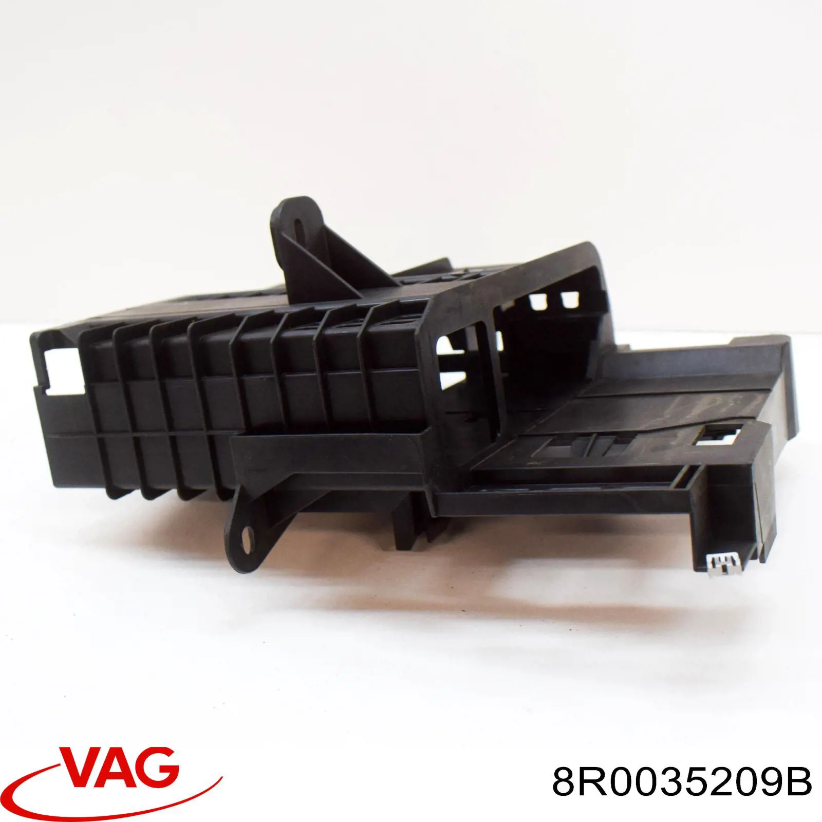  VAG 8R0035209B ціна, від 6.33 USD