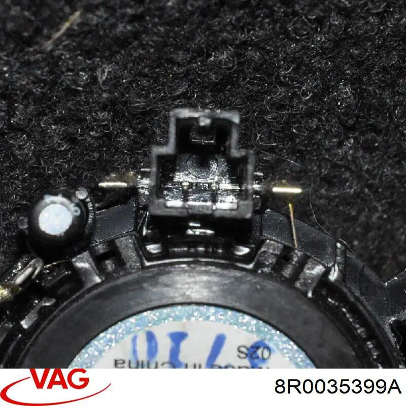 8R0035399A VAG Динамік задньої двері