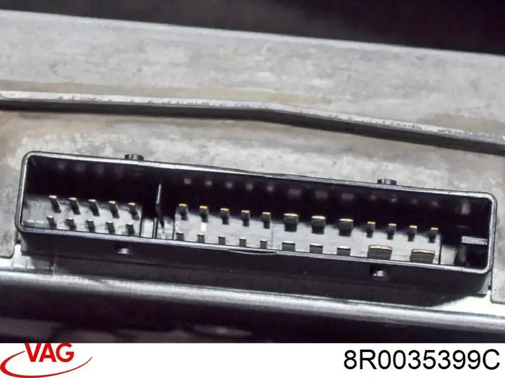  VAG 8R0035399C