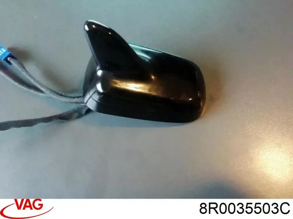 Антена VAG 8R0035503C ціна, від 19.00 USD