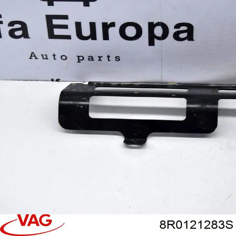 Купити 8R0121283S VAG Повітропровід (дефлектор) радіатора, лівий