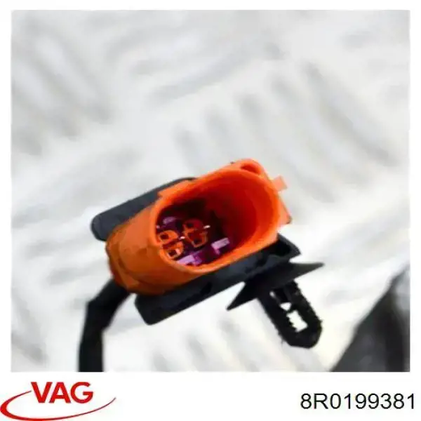Купити 8R0199381 VAG Подушка (опора) двигуна, права