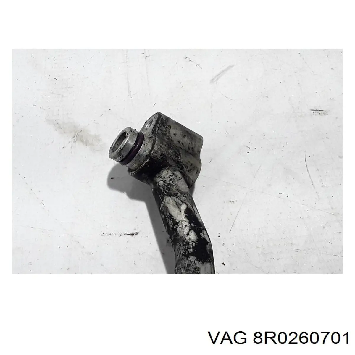 Купити 8R0260701 VAG Шланг кондиціонера, від компресора до радіатора