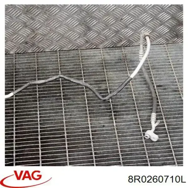 Купити 8R0260710L VAG Шланг кондиціонера, від радіатора до випарника