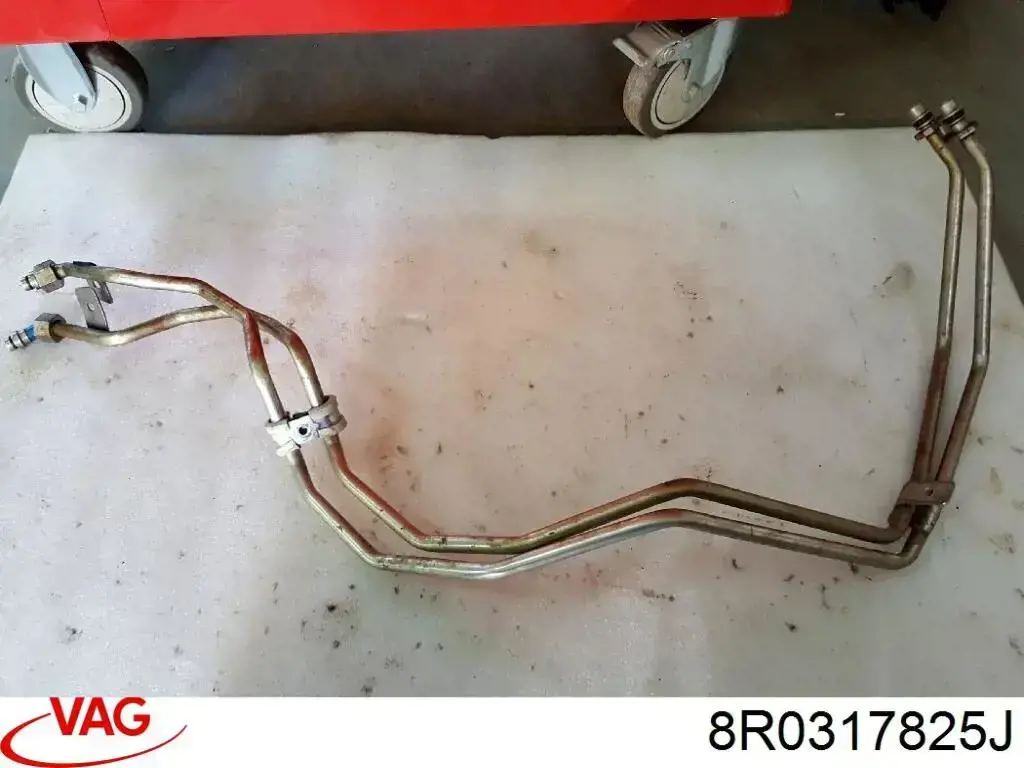 Купити 8R0317825J VAG 
