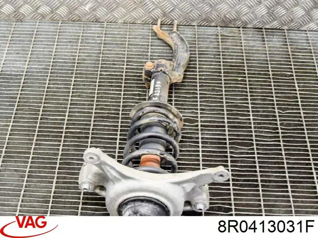 Амортизатори передні VAG 8R0413031F
