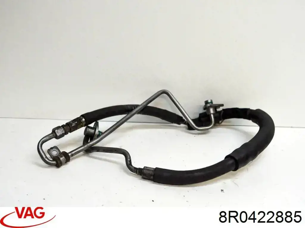 Купити 8R0422885 VAG Радіатор ГПК