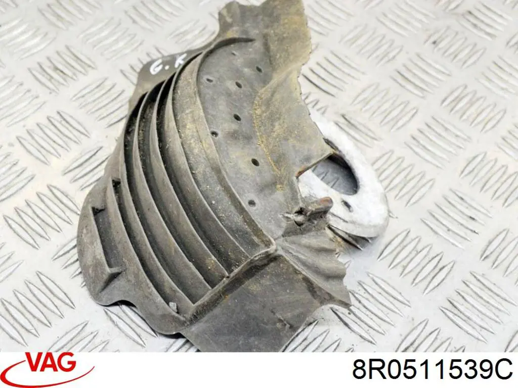 8R0511539D VAG Захист амортизатора заднього