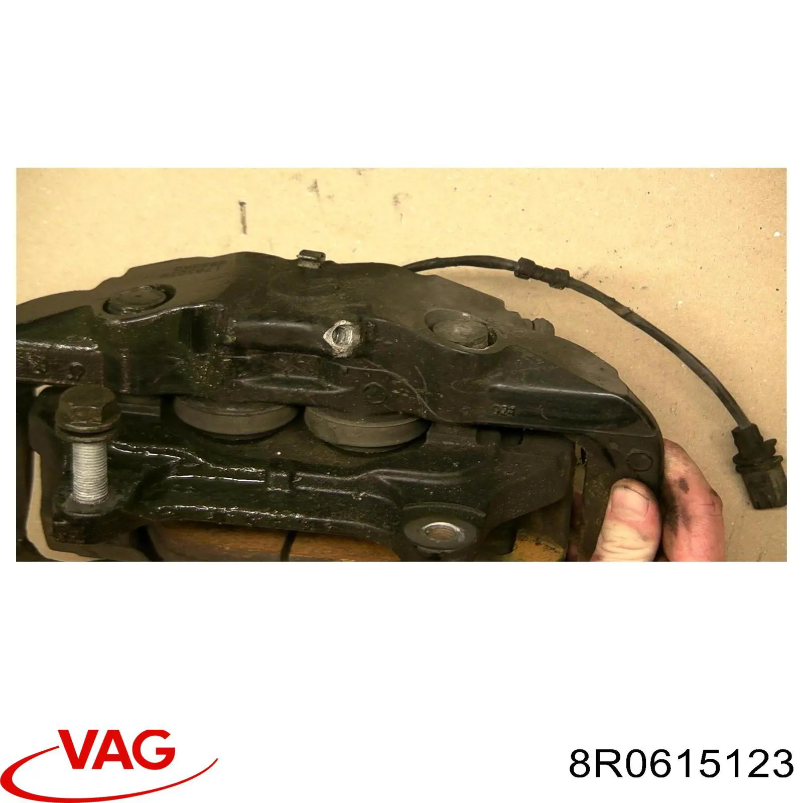 Супорт гальмівний передній лівий VAG 8R0615123 ціна, від 171.84 USD