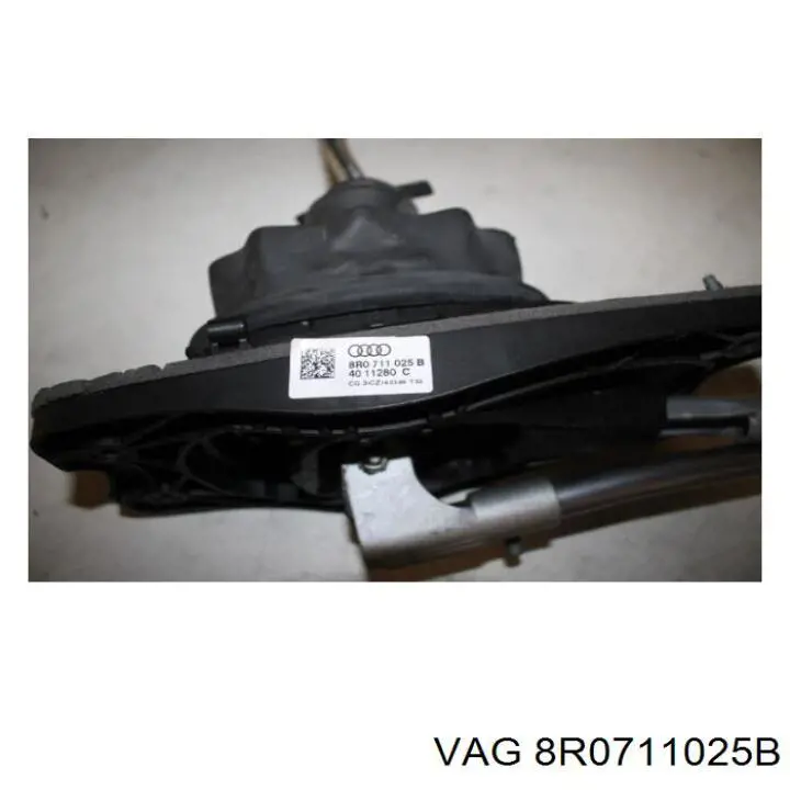 8R0711025B VAG 