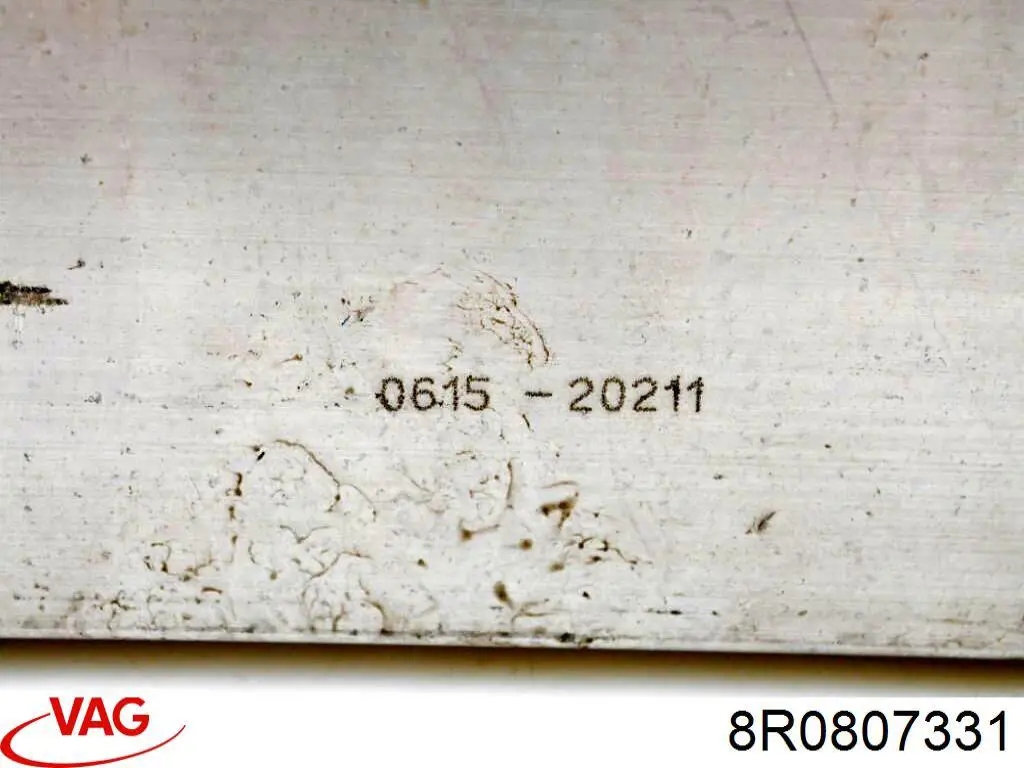 Купити 8R0807331 VAG Кронштейн підсилювача заднього бампера