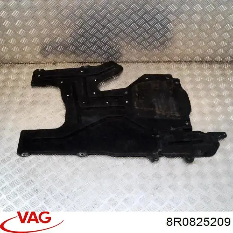 Купити 8R0825209 VAG 