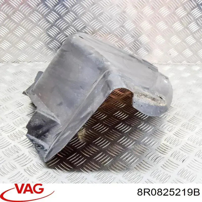 Захист днища, задній правий VAG 8R0825219B