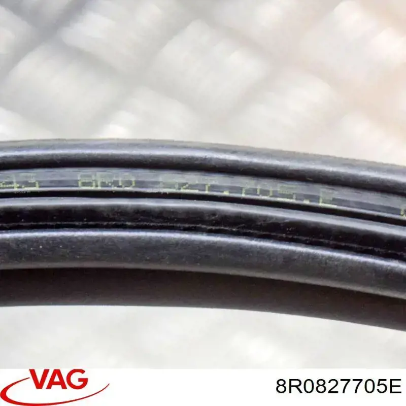 Купити 8R0827705D VAG Прокладка кришки багажника