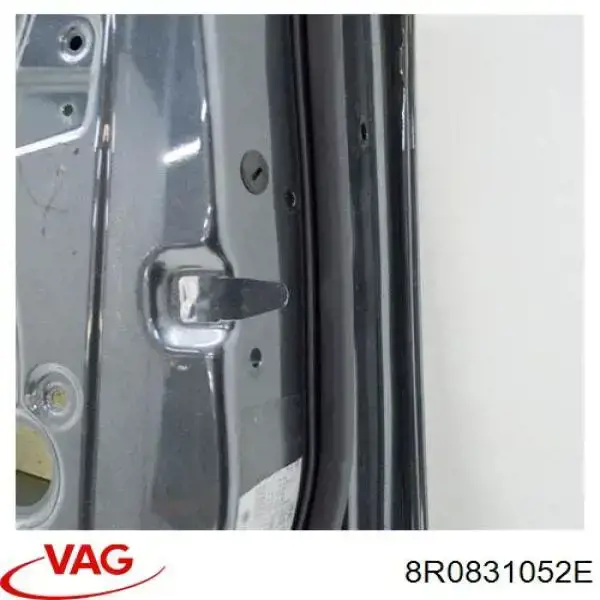 Купити 8R0831052E VAG Двері праві передні
