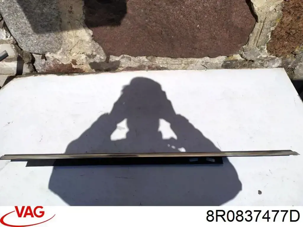  VAG 8R0837477D ціна, від 12.68 USD