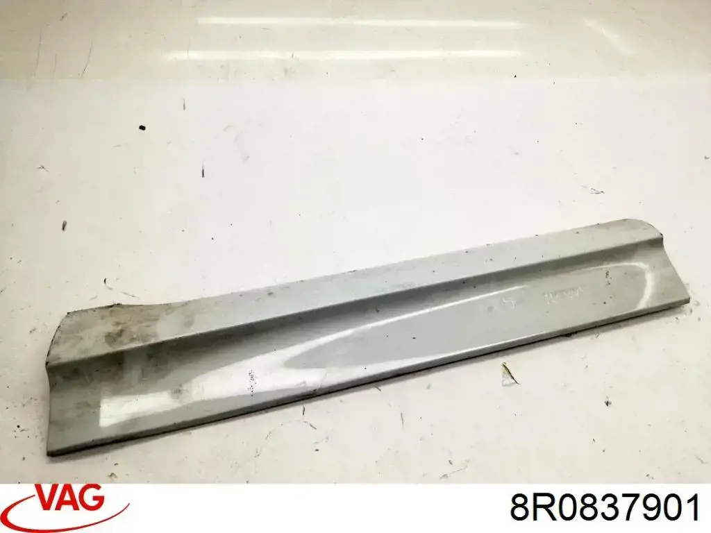 8R0837901 VAG 