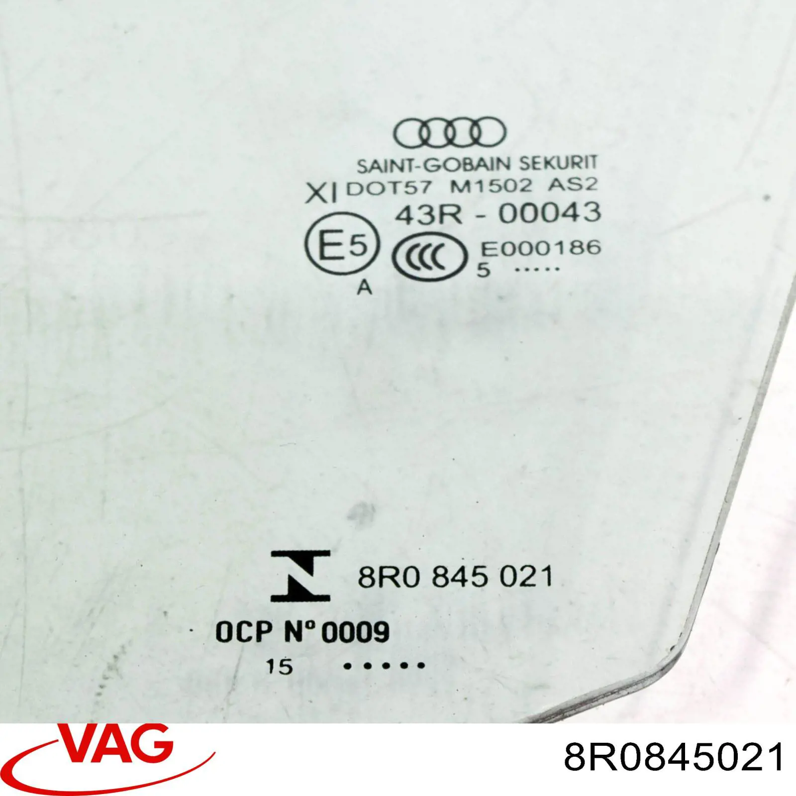 Скло передніх дверей, лівих VAG 8R0845021 ціна, від 121.06 USD