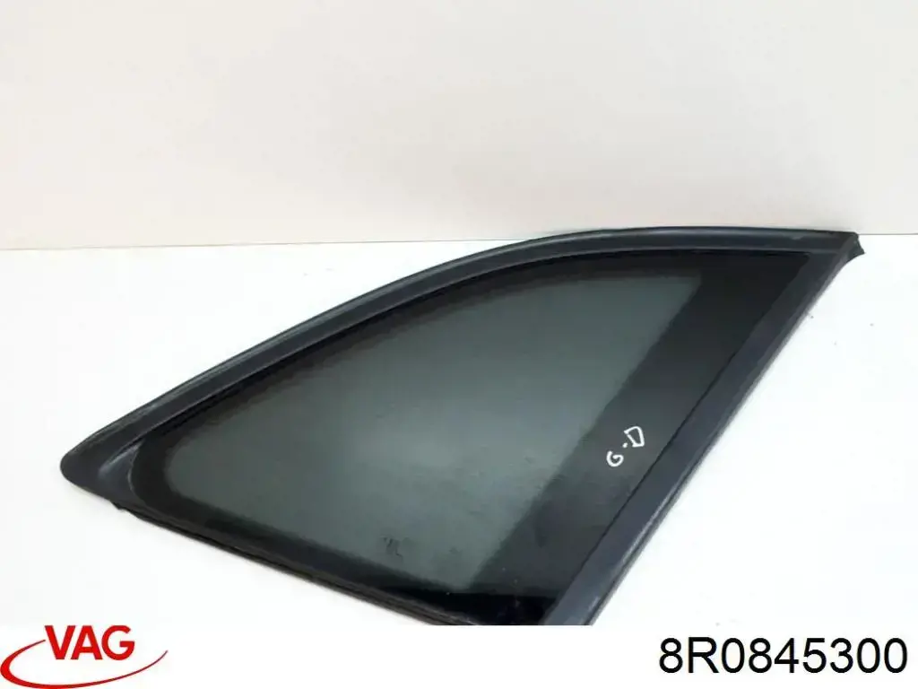 Скло-кватирка двері, задній, правій 8R0845300 VAG
