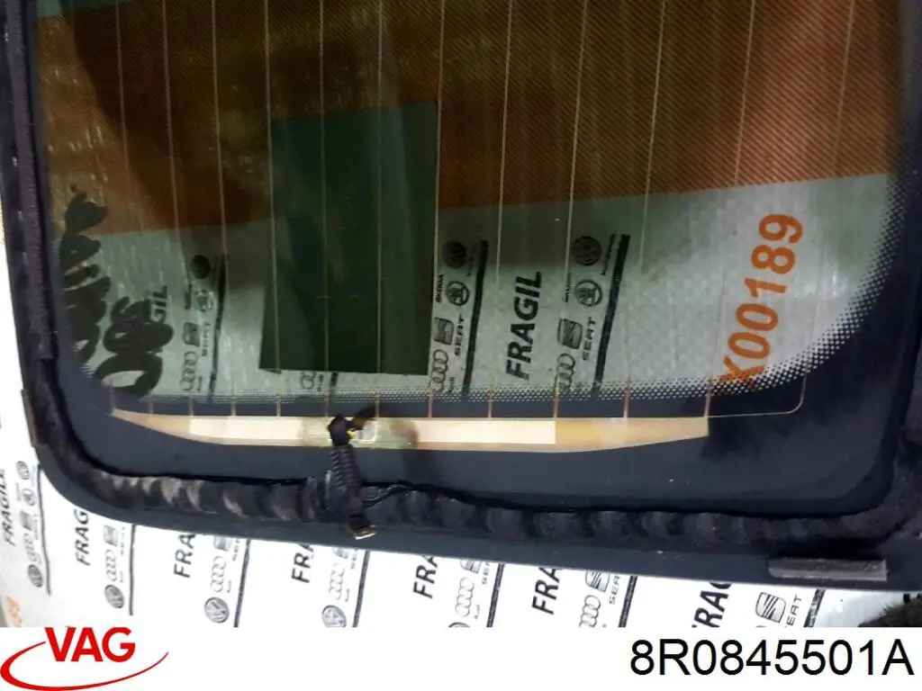 Скло ляди VAG 8R0845501A ціна, від 61.87 USD