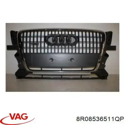 Решетка радиатора на Audi Q5 8RB