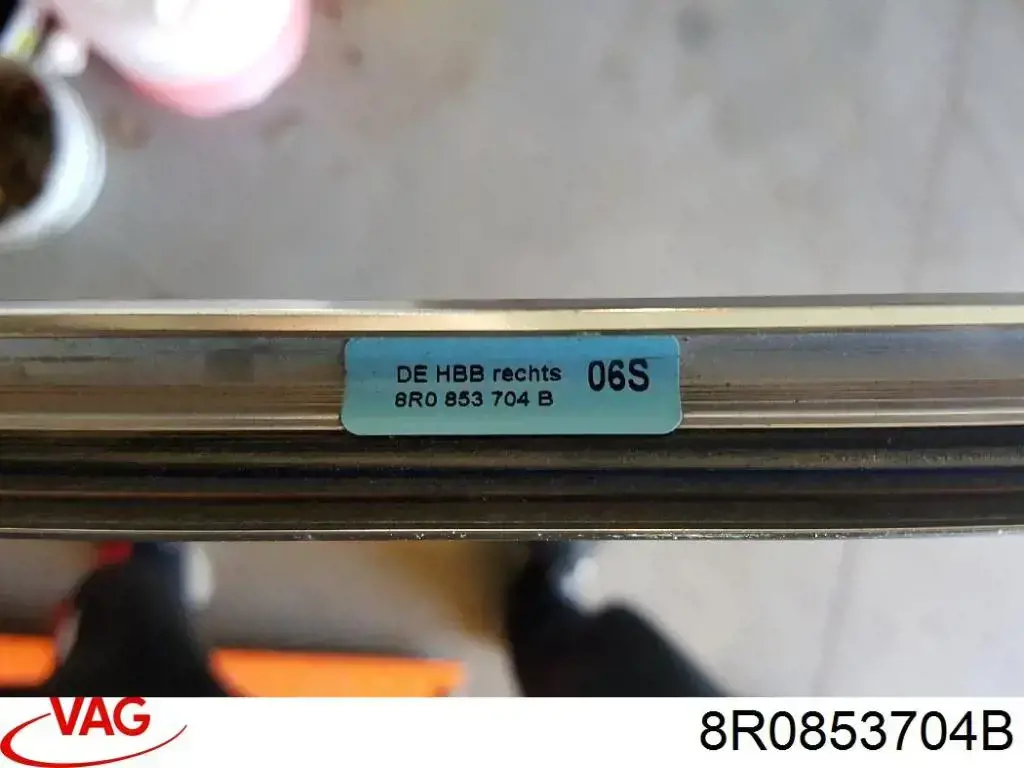 Молдинг даху, правий VAG 8R0853704B ціна, від 38.01 USD