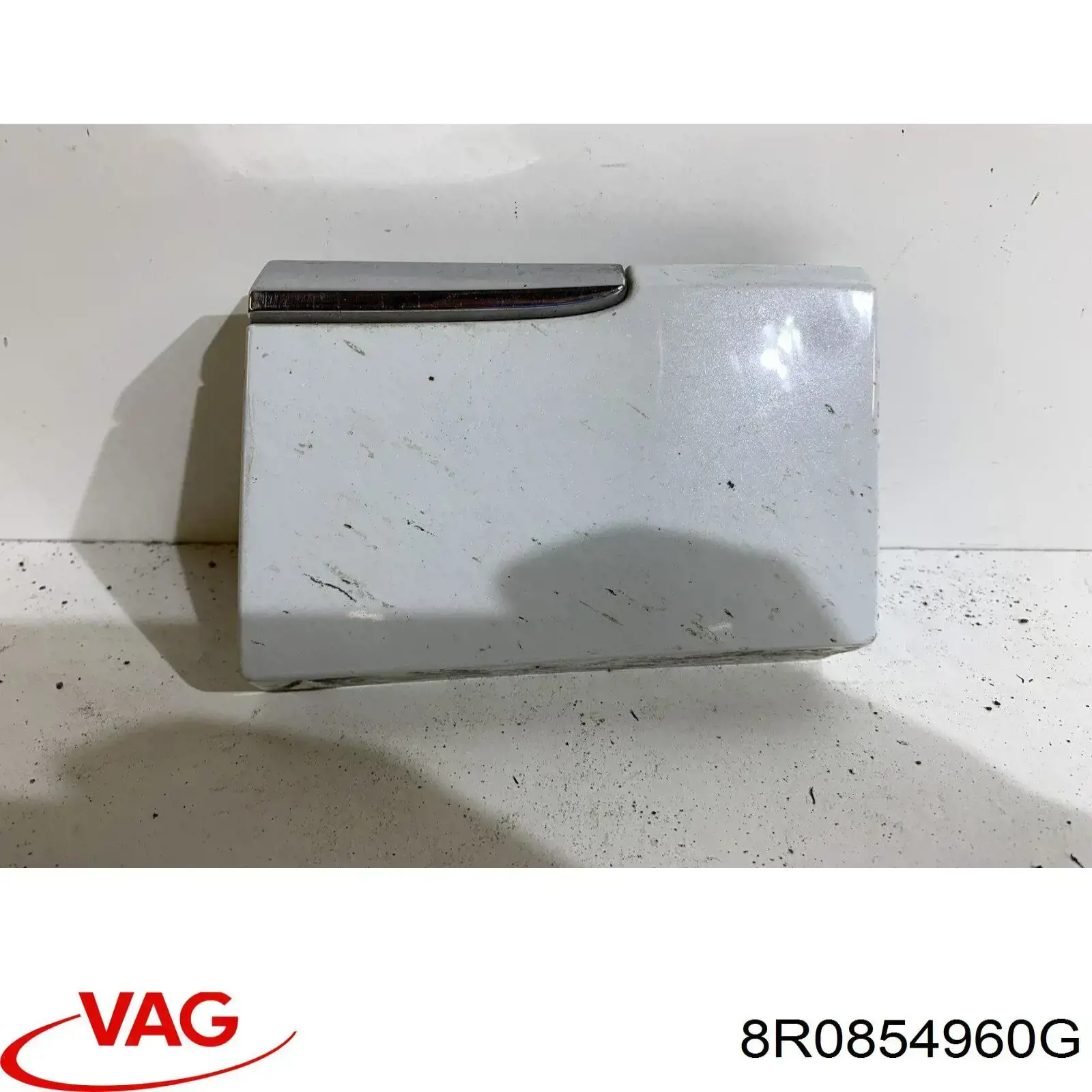  VAG 8R0854960G ціна, від 69.22 USD