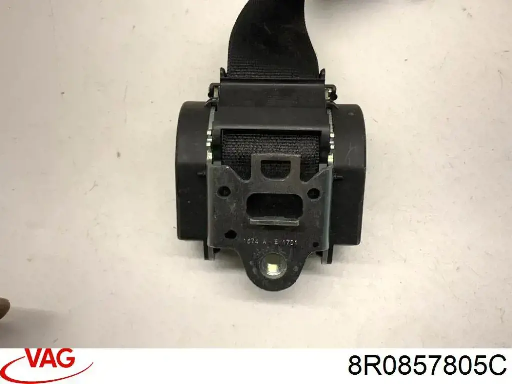 Купити 8R0857805C VAG Пасок безпеки задній