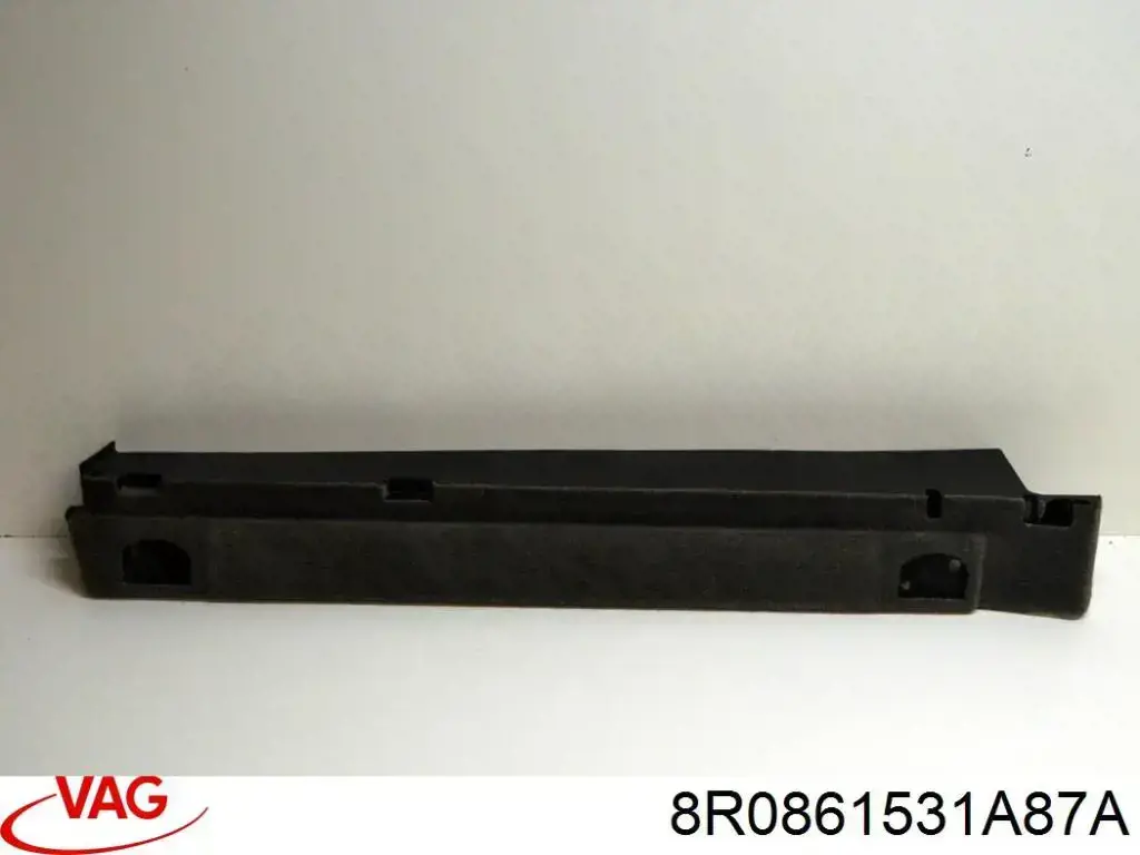 Купити 8R0861531A87A VAG Облицювання багажного відсіку нижнє