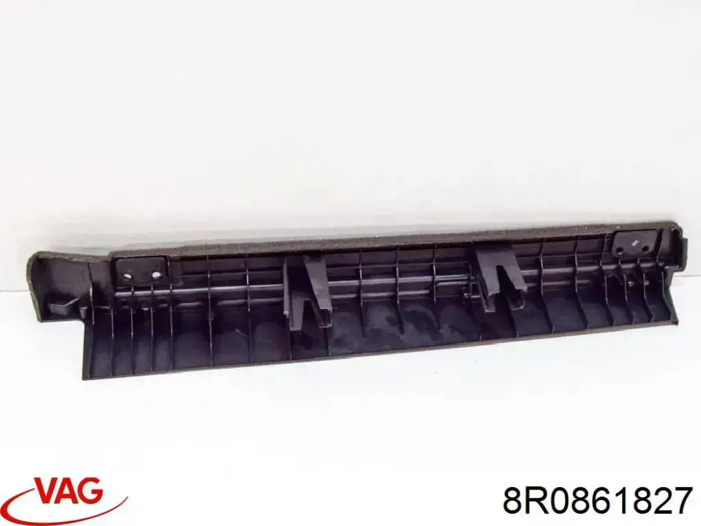 8R0861827 VAG 