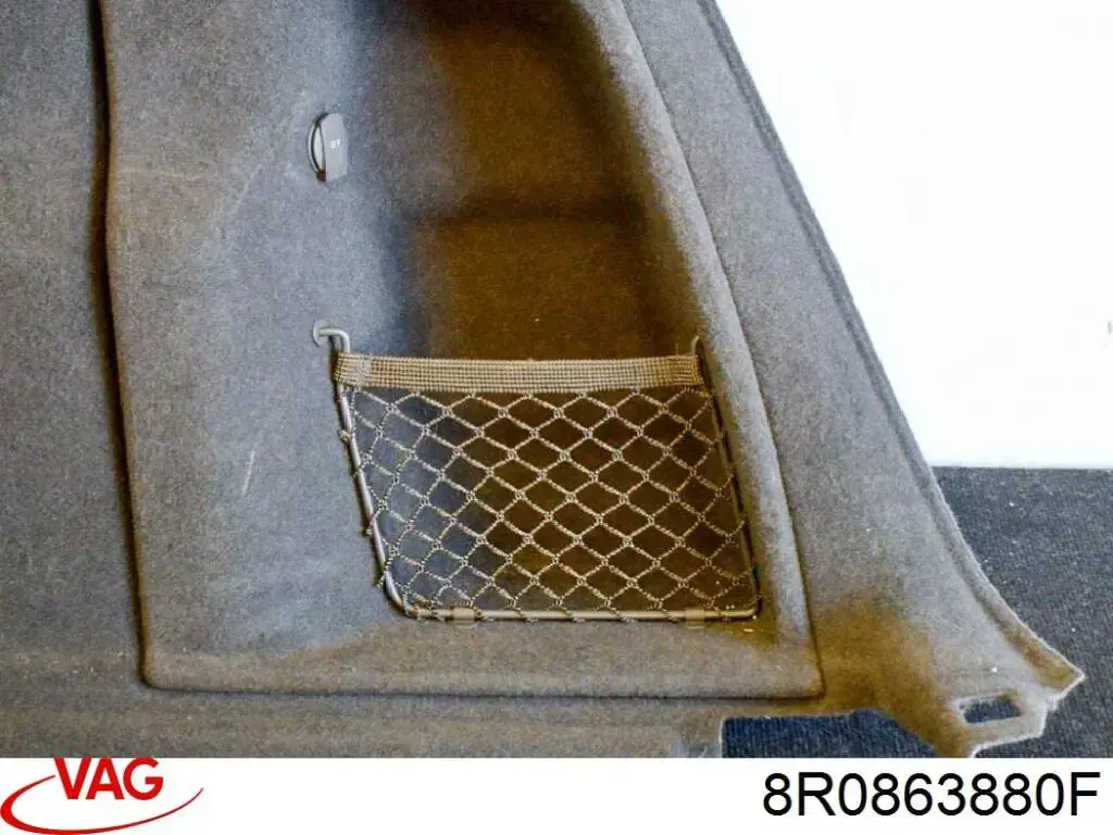 Купити 8R0863880F VAG Облицювання багажного відсіку, праве