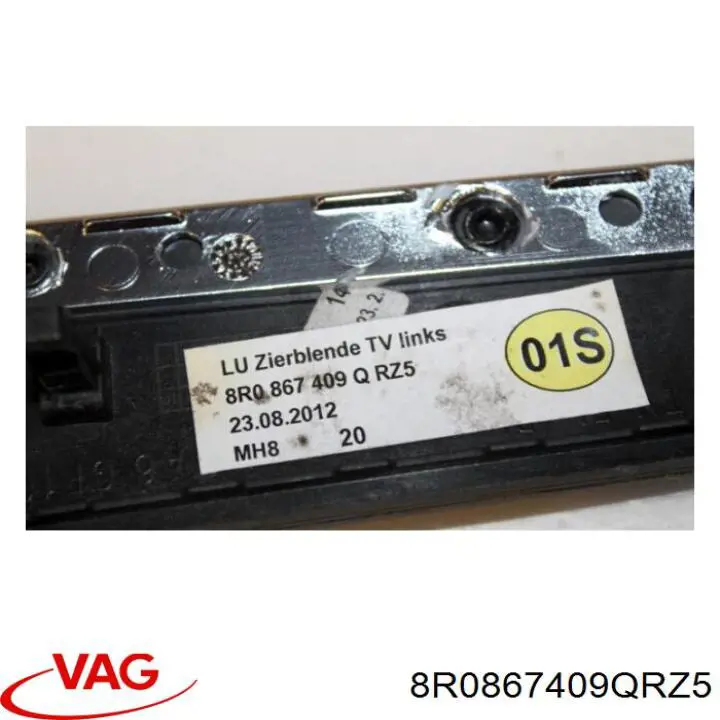 8R0867409QRZ5 VAG 
