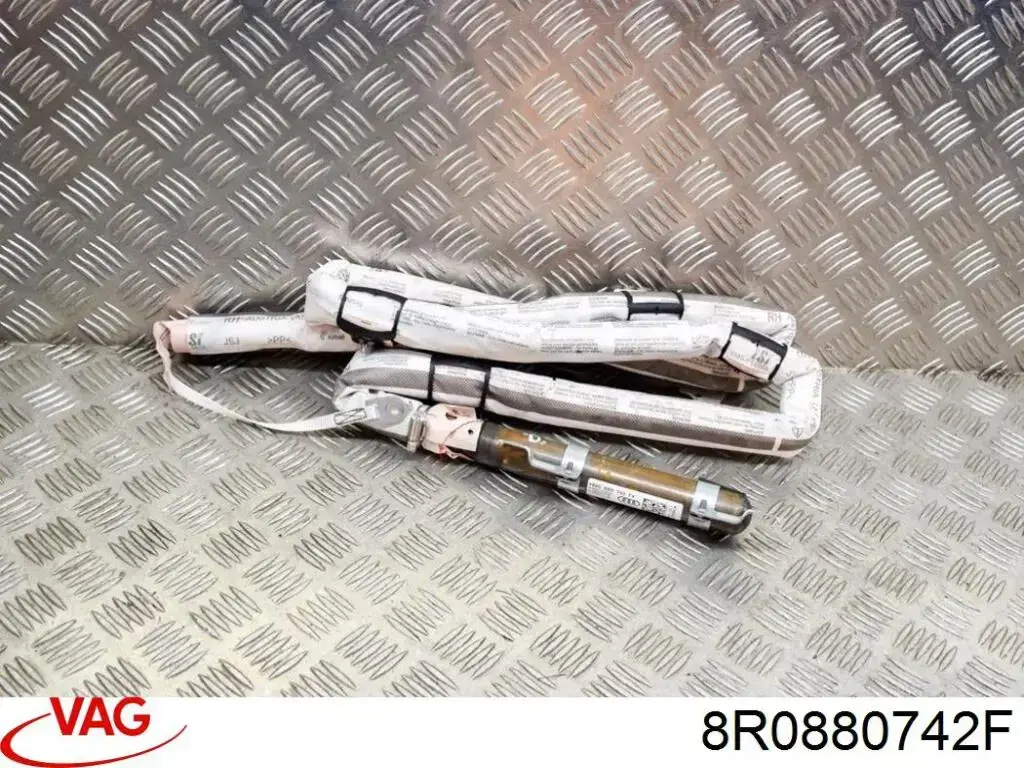 Подушка безпеки, збоку, права, AIRBAG 8R0880742F VAG