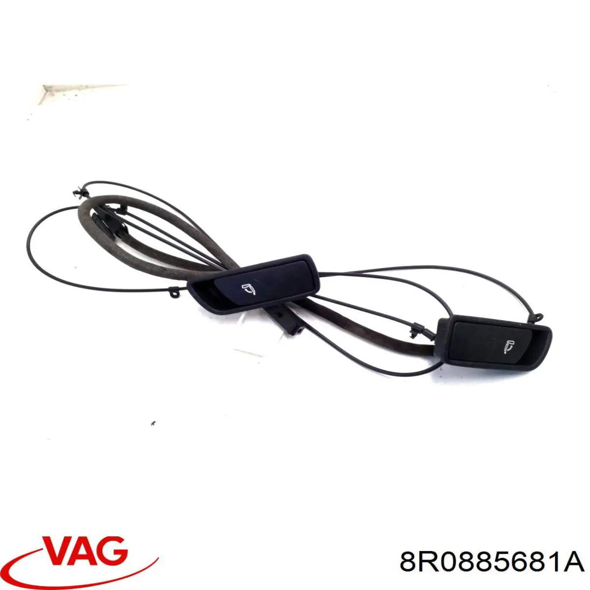  8R0885681A VAG