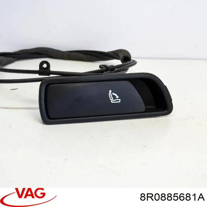 Купити 8R0885681A VAG 