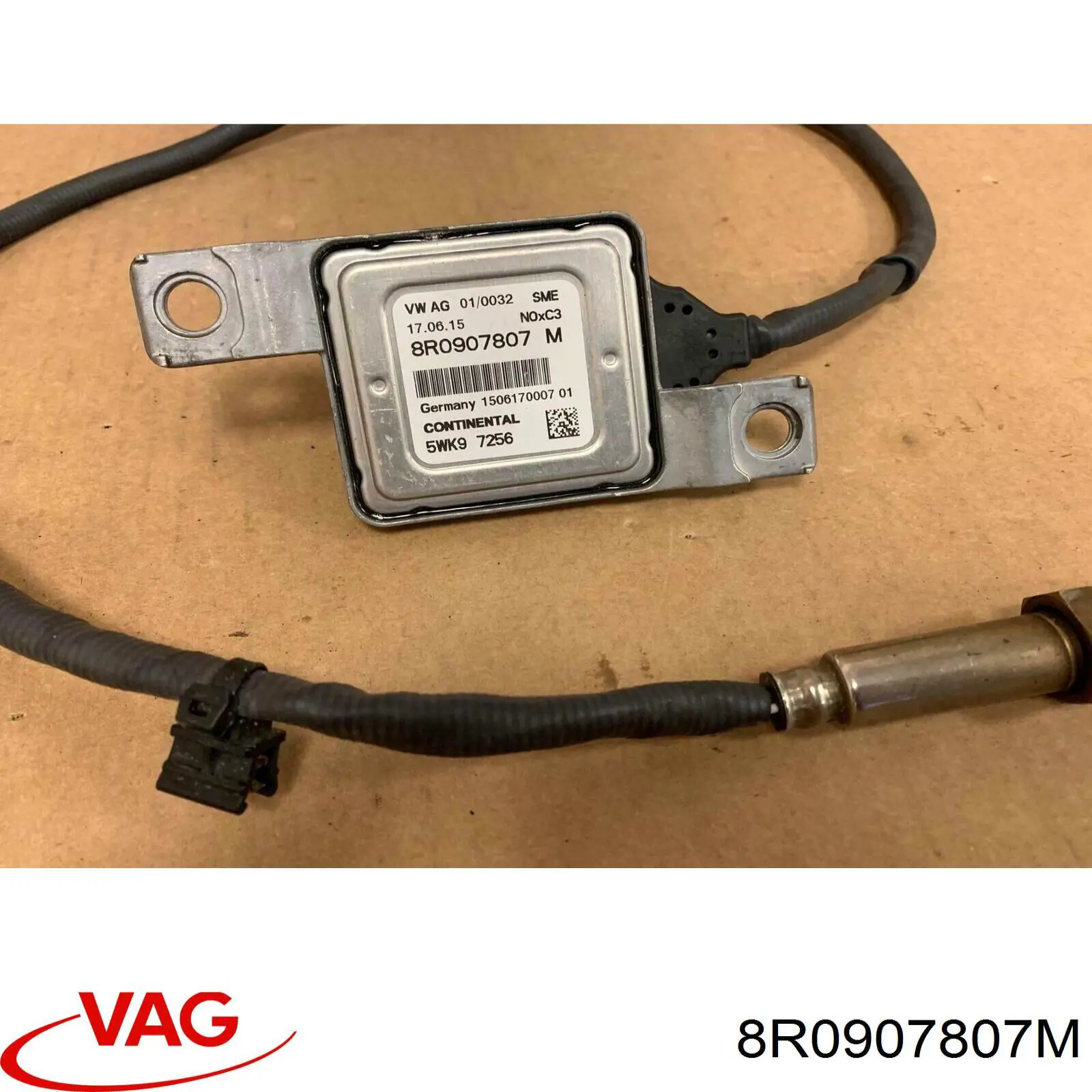 8R0907807S VAG 