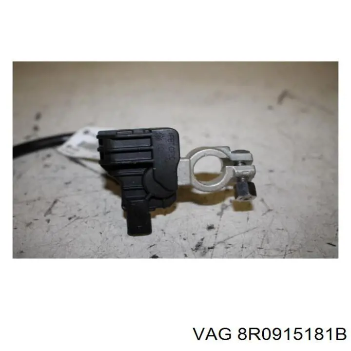  VAG 8R0915181B ціна, від 180.54 USD