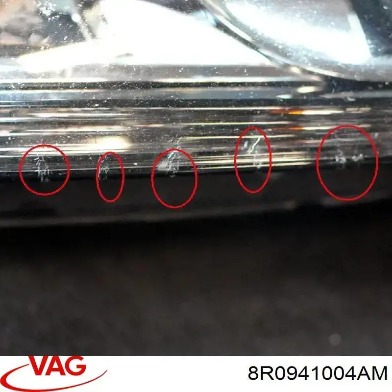 Фара права 8R0941004AM VAG