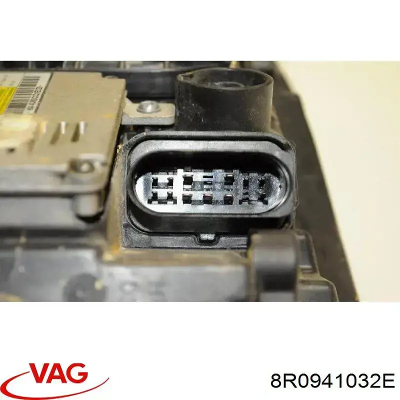  8R0941032E VAG