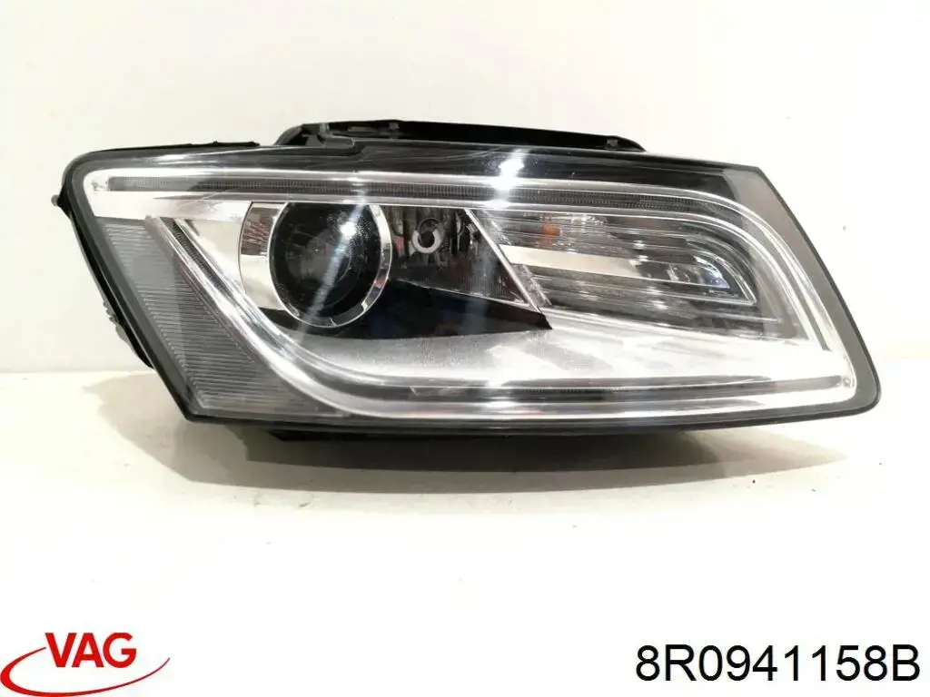 Купити 8R0941158B VAG Кришка фари, задня