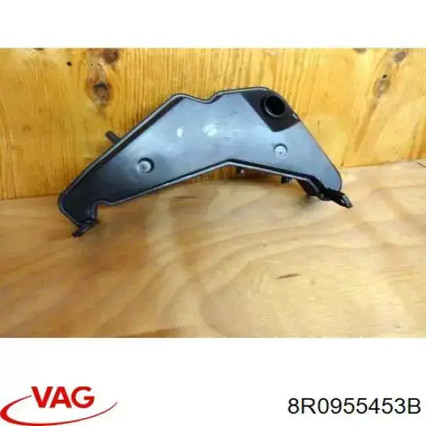 Купити 8R0955453B VAG Бачок омивайки