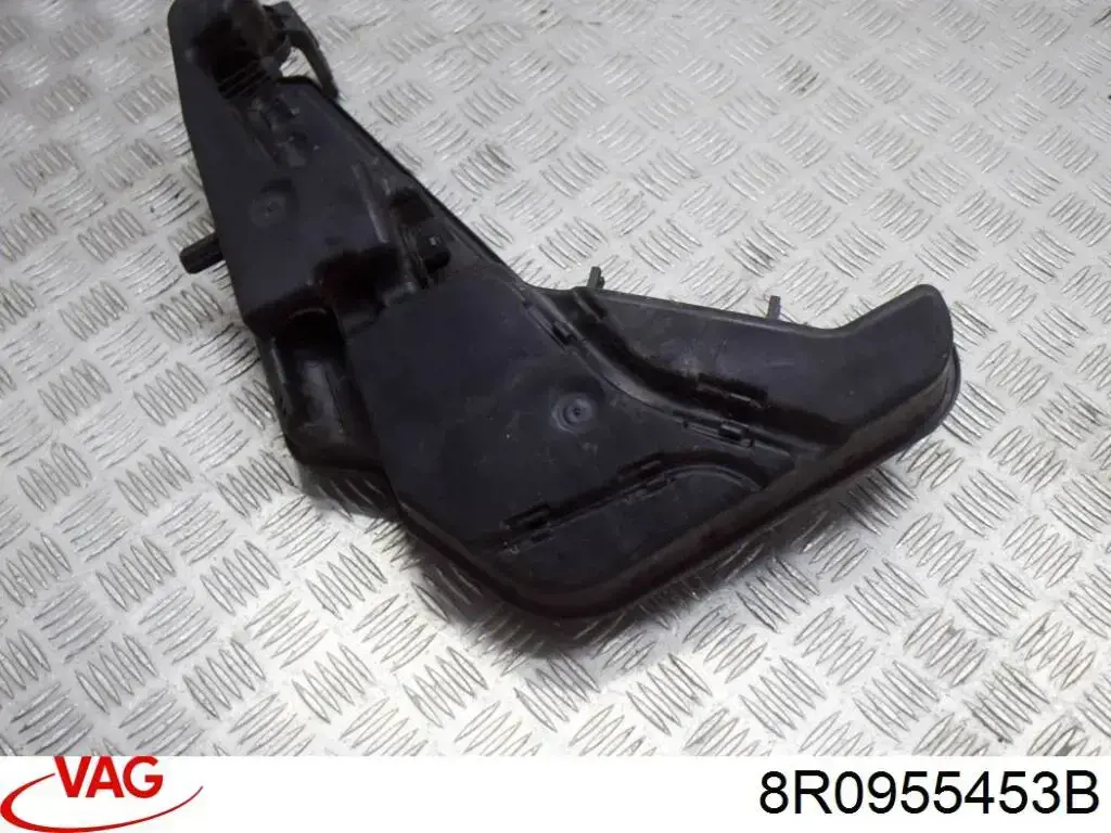 Бачок омивача лобового скла VAG 8R0955453B ціна, від 38.01 USD