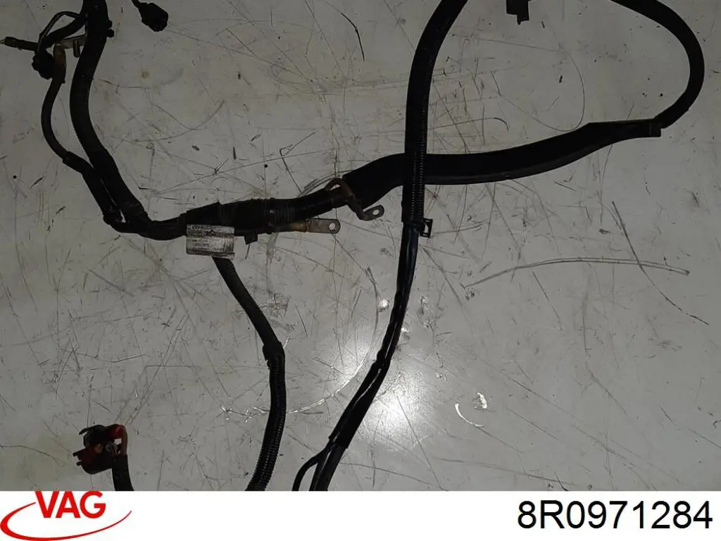  8R0971284 VAG