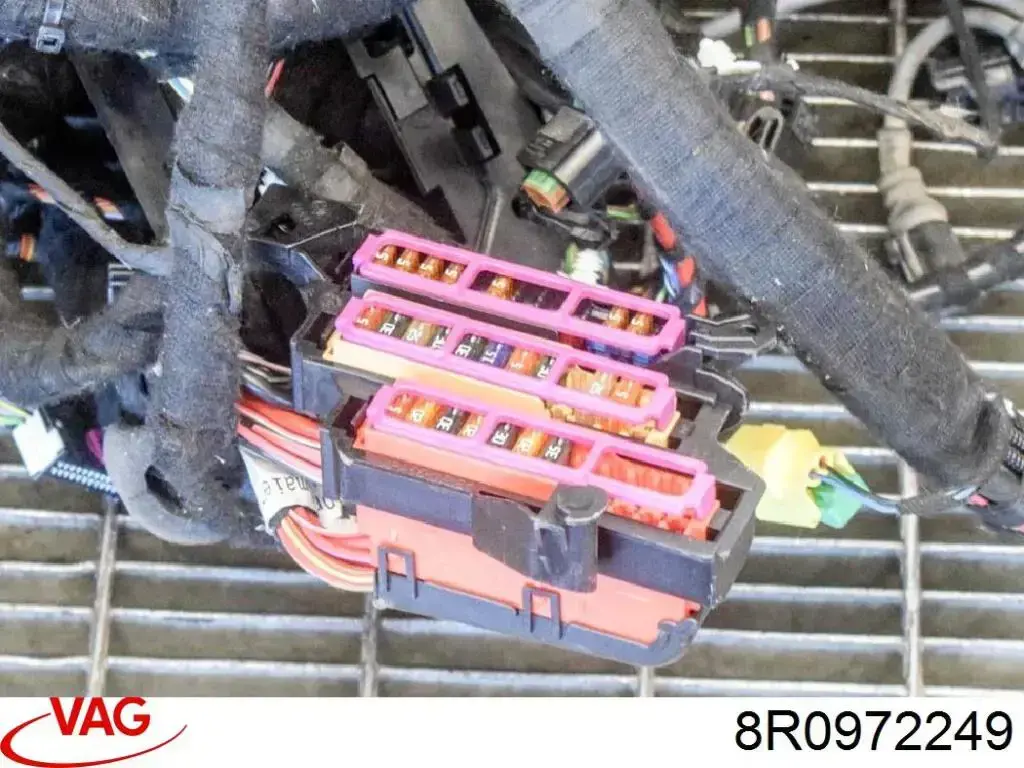 8R0972249 VAG 
