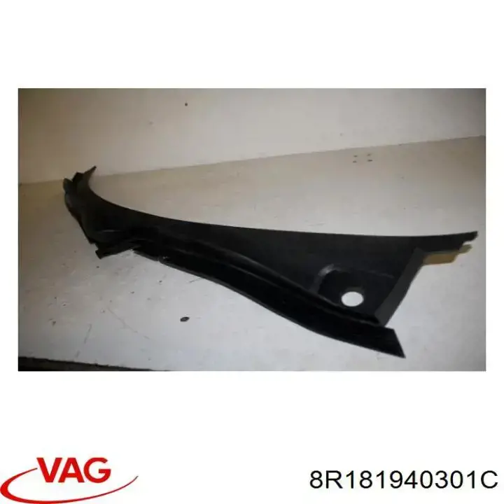 Купити 8R181940301C VAG Водостік лобового скла, жабо