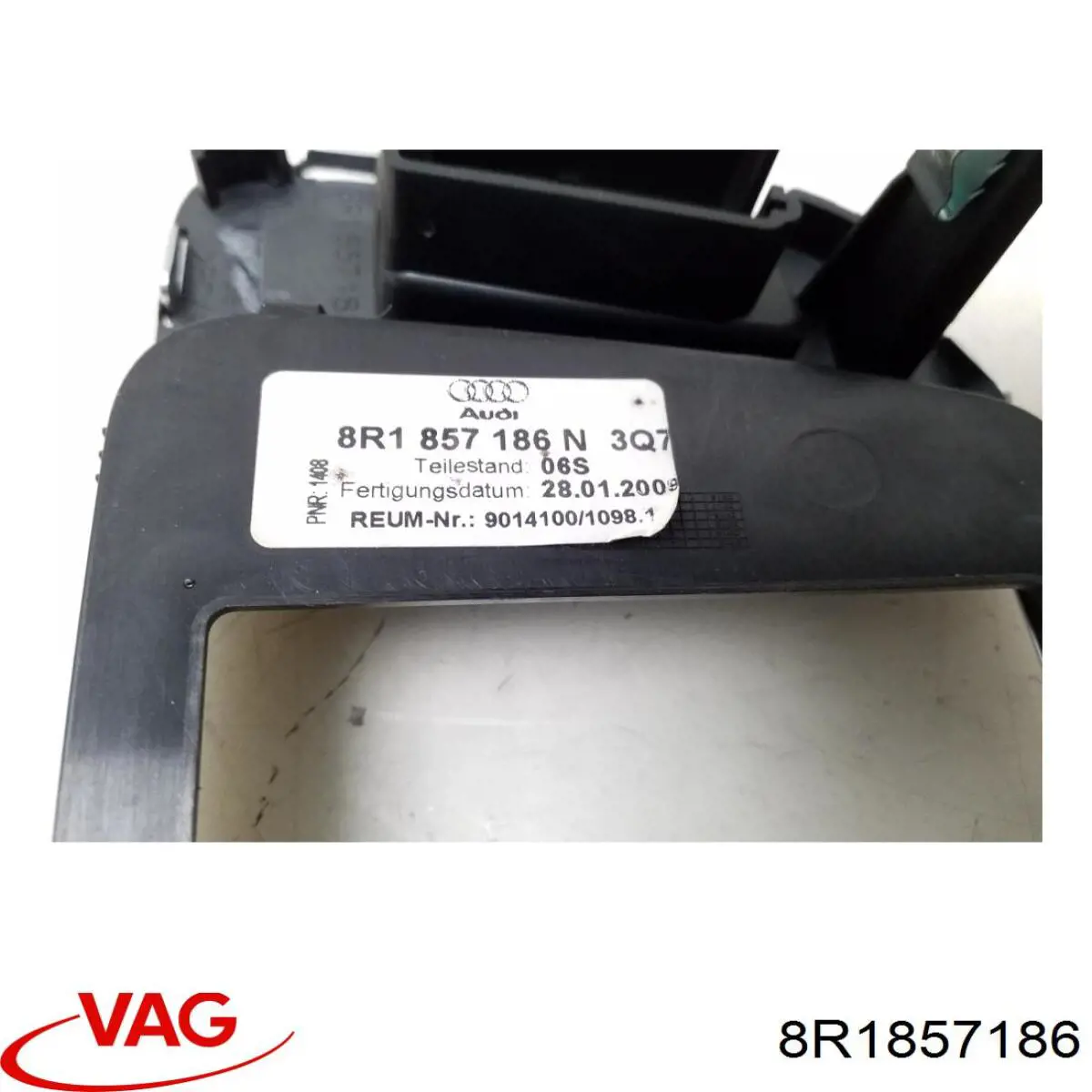  VAG 8R1857186 ціна, від 28.19 USD