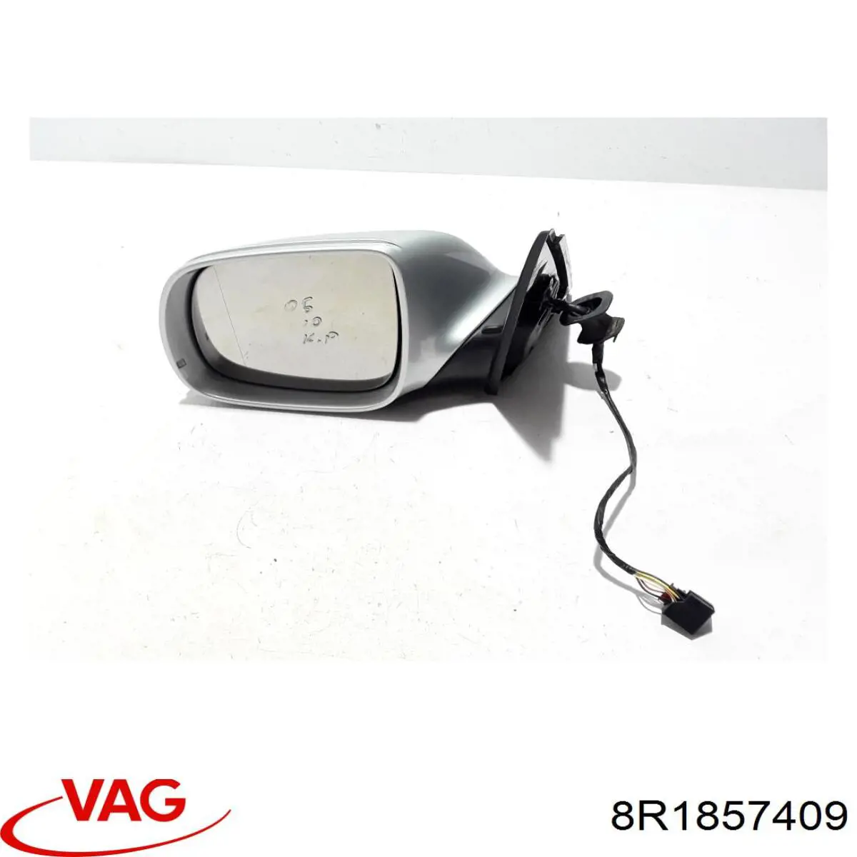 Ліве бічне дзеркало VAG 8R1857409 ціна, від 14.11 USD