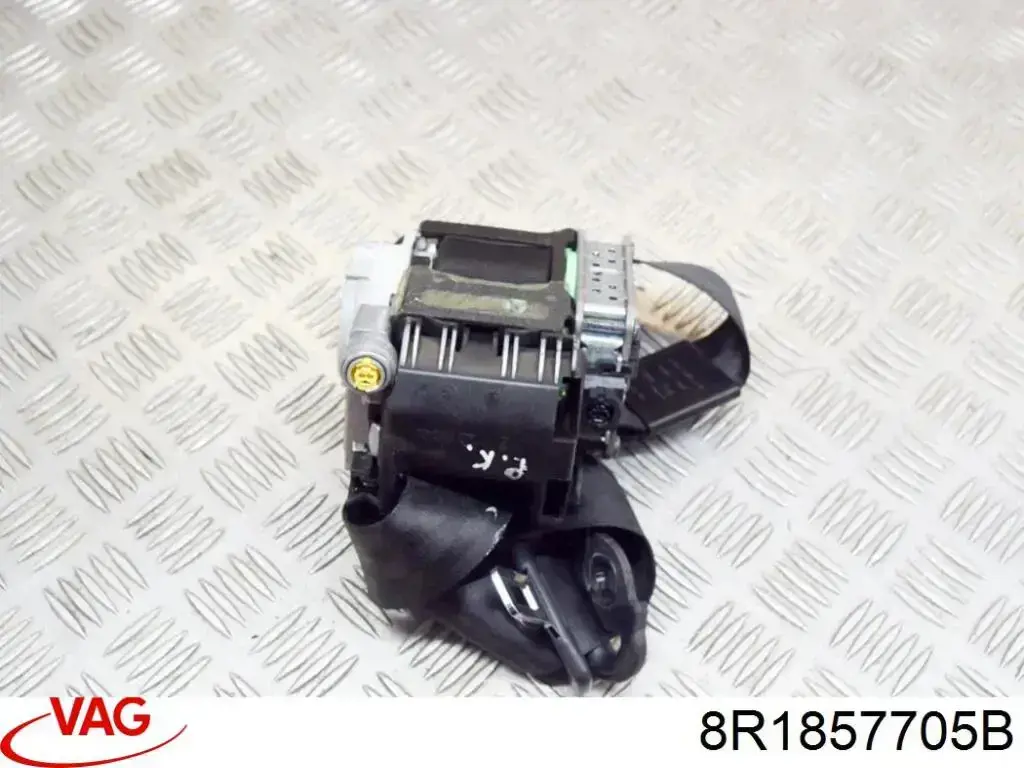 Пасок безпеки передній лівий 8R1857705B VAG