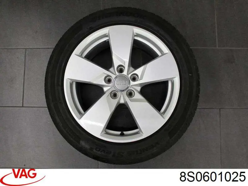 Диски колісні литі (легкосплавні, титанові) 8S0601025BA VAG